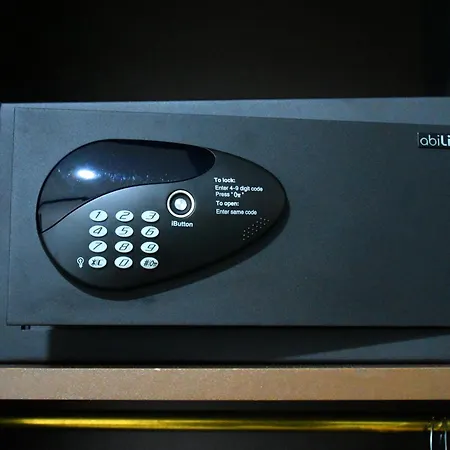 Tibet Am Airport Düsseldorf-ratingen