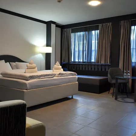 Tibet Am Airport Duesseldorf-ratingen Hotell Ratingen