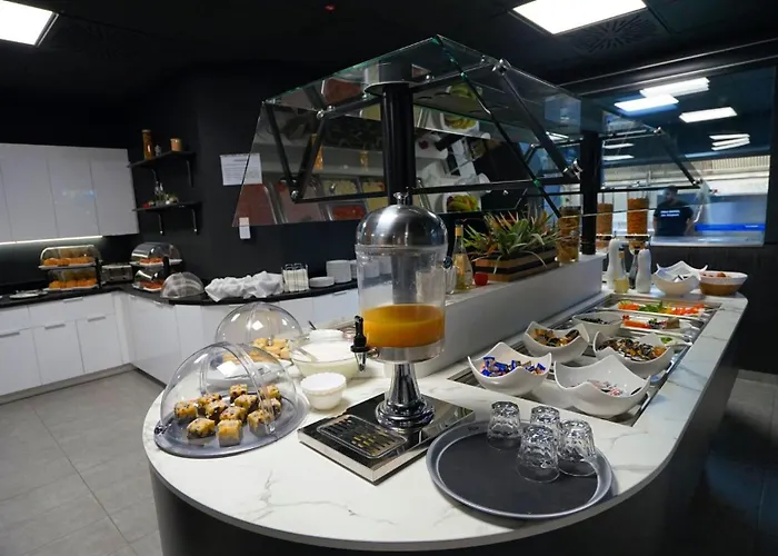 Tibet Am Airport Duesseldorf-ratingen