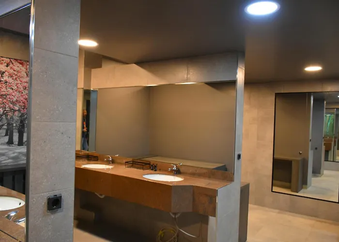 Tibet Am Airport Duesseldorf-ratingen Hotell Ratingen