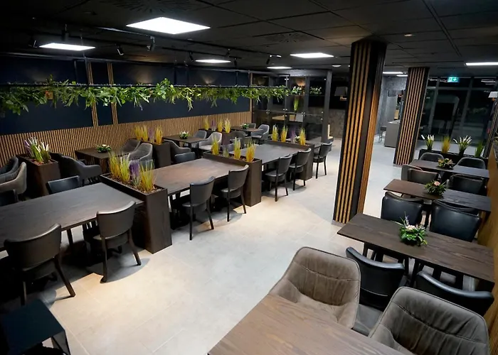 Tibet Am Airport Duesseldorf-ratingen *