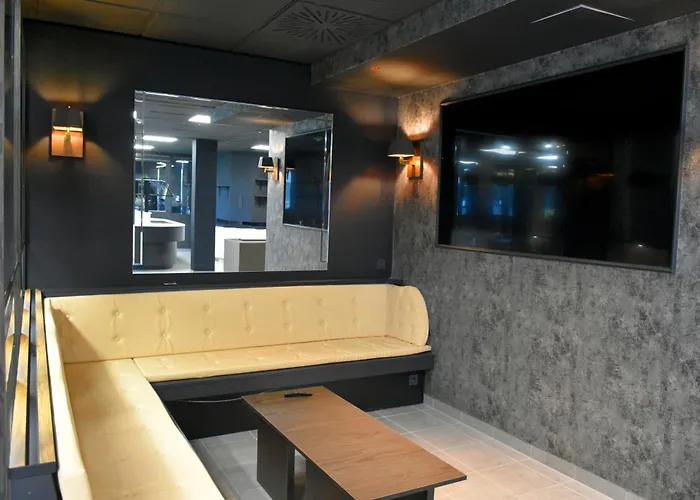 Tibet Am Airport Duesseldorf-ratingen Ράτινγκεν