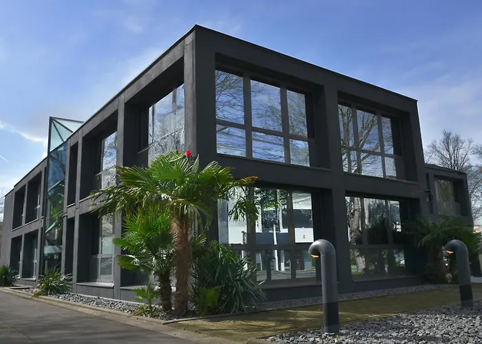 Hotell Tibet Am Airport Duesseldorf-ratingen *