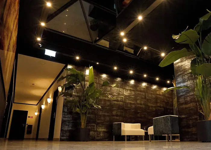 Tibet Am Airport Duesseldorf-ratingen Hotell *